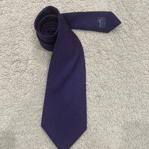 Hermés Tie - Blue w/ Red Dots